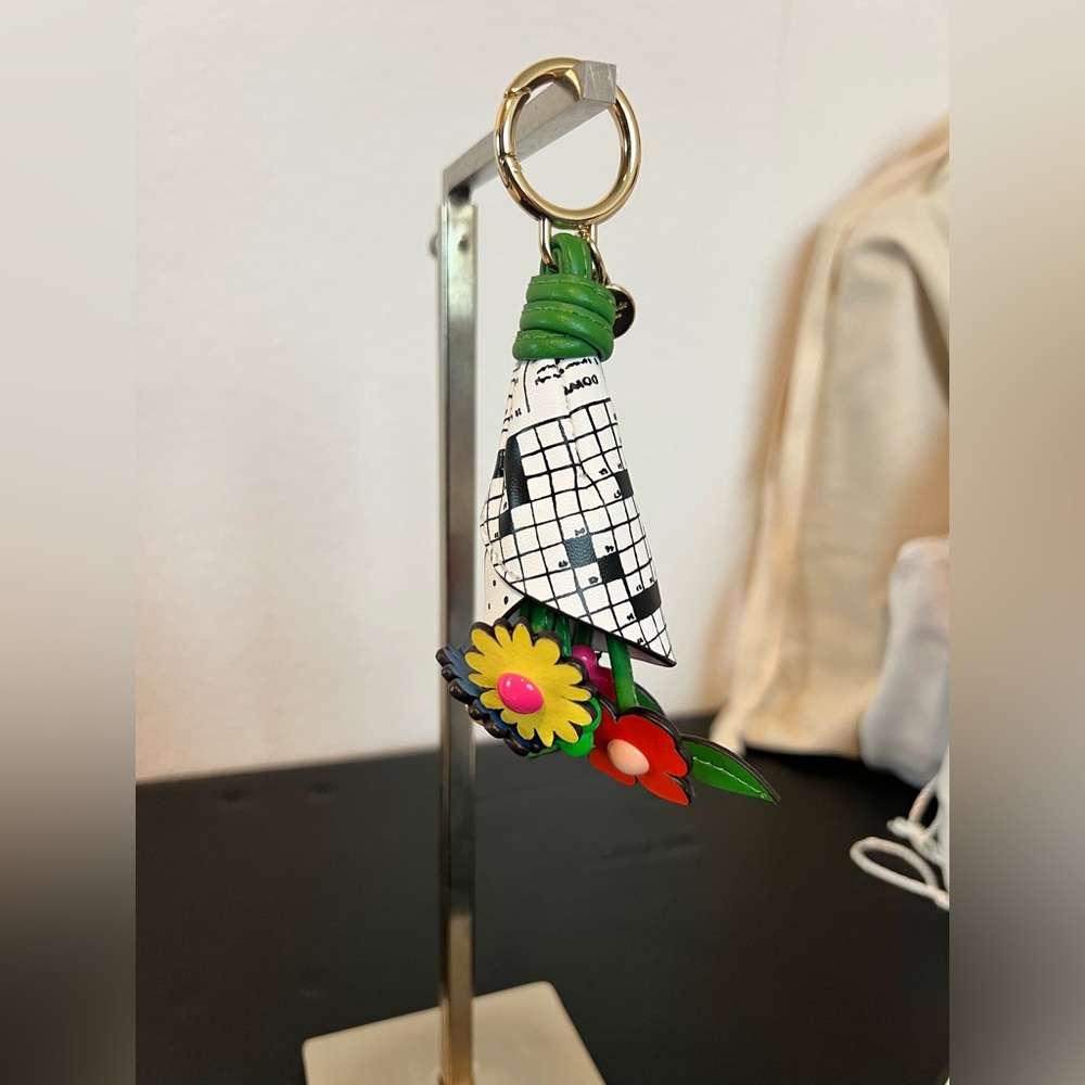 Fresh Picks Flower Bouquet Bag Charm Kate Spade